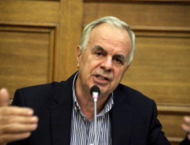 Β. Αποστόλου: «Πρόθεσή μας να καταργηθεί ο φόρος στα κρασιά»